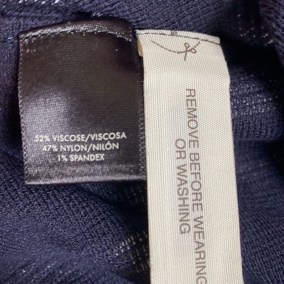 Ann Taylor top - Picture 4 of 6